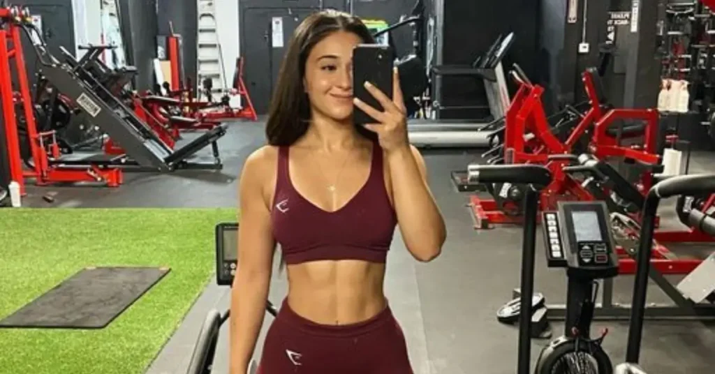 woman red gymshark combo gym 30 12 23